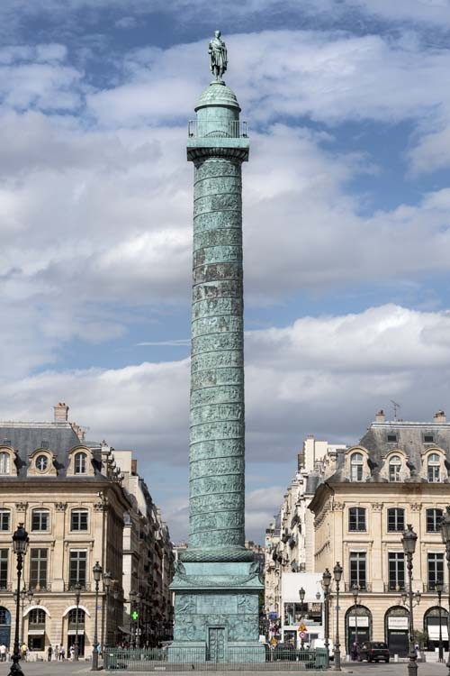La colonne Vendôme avec la statue de Napoléon Ier en empereur romain, place Vendôme © Ministère de la Justice
